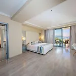 Ξενοδοχείο Atrium Platinum Luxury And